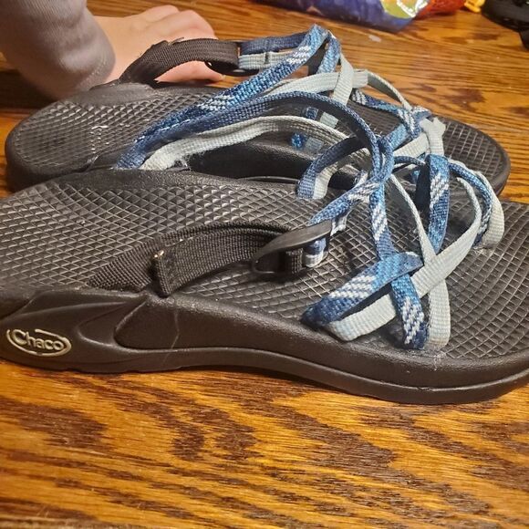 Chaco blue&black slide on sandals sz 6 - Picture 3 of 6
